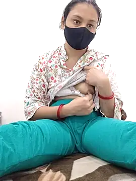 Snapshot of Aaradhya chatting on 07-10-26, 01:32 Aaradhya online show from 07-10-26, 01:32