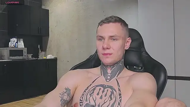 Snapshot of Lechery_boy chatting on 01-15-25, 03:07 Lechery boy online show from 01-15-25, 03:07