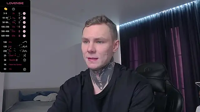 Snapshot of Lechery_boy chatting on 02-27-25, 06:50 Lechery boy online show from 02-27-25, 06:50