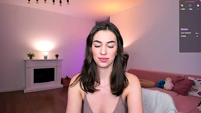 AnysaSmith online show from 04-23-26, 07:49