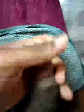 Snapshot of raj0592 chatting on 12-31-24, 02:58 raj0592 online show from 12-31-24, 02:58