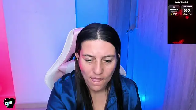 Saskyaa online show from 04-24-26, 12:35