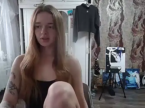 Snapshot of samanta55555 chatting on 10-28-25, 11:47 samanta55555 online show from 10-28-25, 11:47