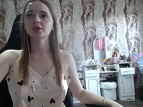 samanta55555 online show from 06-11-26, 09:29