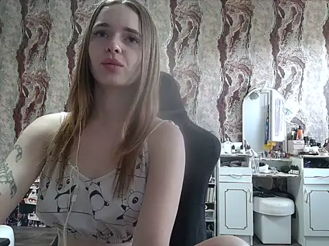 samanta55555 online show from 06-17-26, 08:17