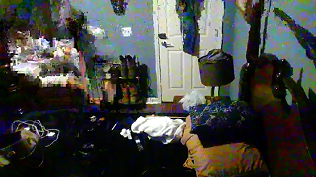 Snapshot of Onesieboy4daddys chatting on 03-07-26, 01:35 Onesieboy4daddys online show from 03-07-26, 01:35