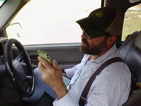 Snapshot of Onesieboy4daddys chatting on 03-11-26, 06:58 Onesieboy4daddys online show from 03-11-26, 06:58