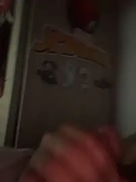 Snapshot of Luziluzi0999 chatting on 12-21-25, 02:51 Luziluzi0999 online show from 12-21-25, 02:51