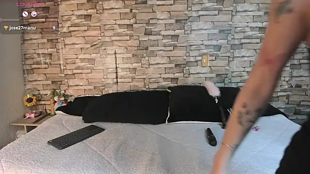  AbbyCarter online show from 07-18-26, 11:30