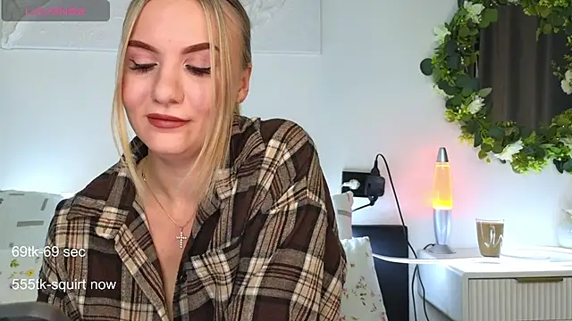 Maria Shy online show from 09-10-25, 09:09