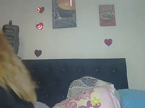 Snapshot of valerivegass chatting on 11-21-25, 04:16 valerivegass online show from 11-21-25, 04:16