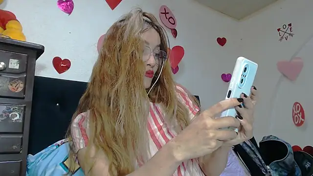 Snapshot of valerivegass chatting on 03-10-26, 04:56 valerivegass online show from 03-10-26, 04:56