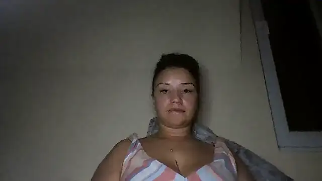 Linusya online show from 09-14-25, 04:39