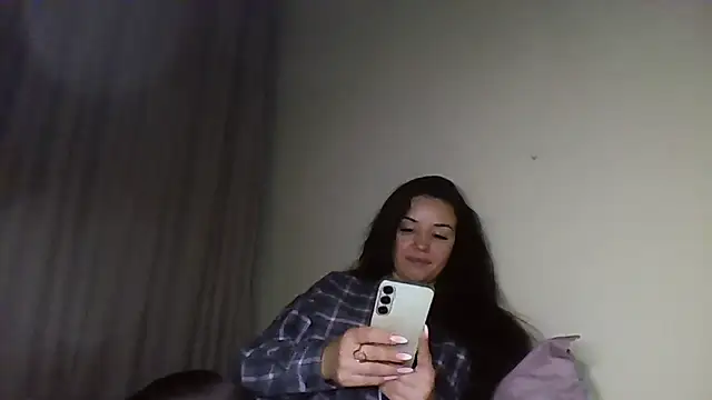 Linusya online show from 11-25-25, 06:19