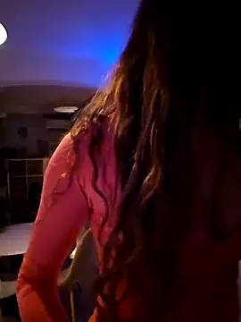 Snapshot of Luna_Kitanna chatting on 12-14-24, 08:18 Luna Kitanna online show from 12-14-24, 08:18