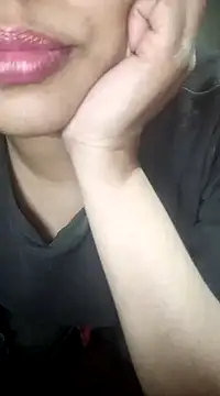 Snapshot of Jyoti-05 chatting on 01-17-25, 07:05 Jyoti-05 online show from 01-17-25, 07:05