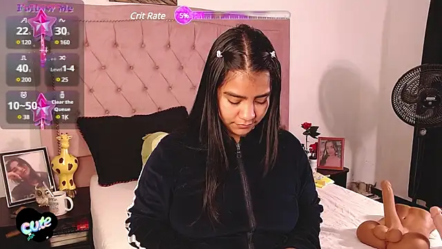 Snapshot of hannnasmith chatting on 02-17-25, 12:05 hannnasmith online show from 02-17-25, 12:05