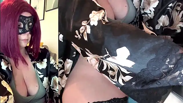 Snapshot of la_petite_prunette69 chatting on 02-12-25, 03:49 la petite prunette69 online show from 02-12-25, 03:49