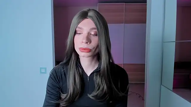 monicastark  online show from 05-28-26, 09:56