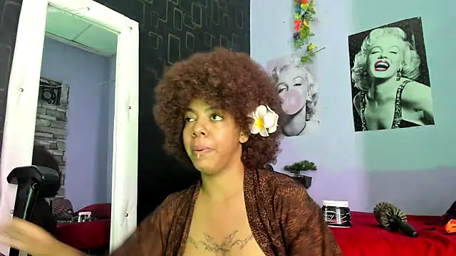 Alika01 online show from 02-13-25, 01:15