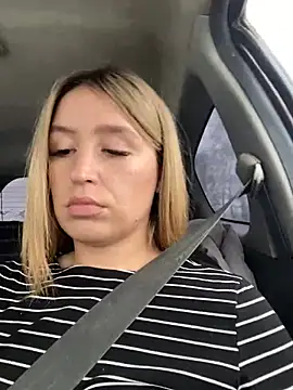 Snapshot of StasyWood chatting on 12-11-24, 04:49 StasyWood online show from 12-11-24, 04:49