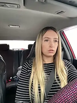 Snapshot of StasyWood chatting on 12-21-24, 04:19 StasyWood online show from 12-21-24, 04:19