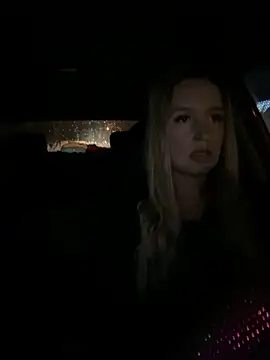 Snapshot of StasyWood chatting on 01-05-25, 01:13 StasyWood online show from 01-05-25, 01:13