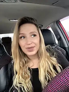 Snapshot of StasyWood chatting on 01-05-25, 04:14 StasyWood online show from 01-05-25, 04:14