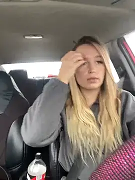 Snapshot of StasyWood chatting on 01-07-25, 04:08 StasyWood online show from 01-07-25, 04:08