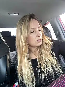 Snapshot of StasyWood chatting on 01-09-25, 03:58 StasyWood online show from 01-09-25, 03:58