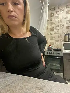 Snapshot of StasyWood chatting on 01-22-25, 01:10 StasyWood online show from 01-22-25, 01:10