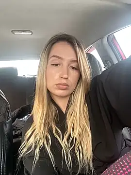 Snapshot of StasyWood chatting on 02-08-25, 03:30 StasyWood online show from 02-08-25, 03:30