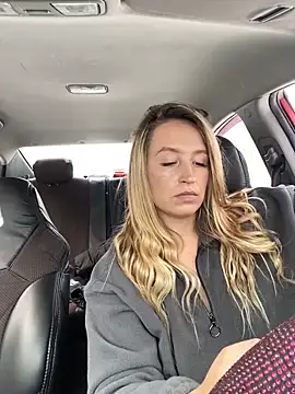 Snapshot of StasyWood chatting on 02-10-25, 04:08 StasyWood online show from 02-10-25, 04:08