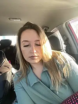 Snapshot of StasyWood chatting on 02-27-25, 04:41 StasyWood online show from 02-27-25, 04:41