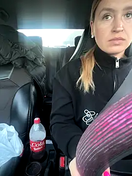 Snapshot of StasyWood chatting on 10-15-25, 01:06 StasyWood online show from 10-15-25, 01:06