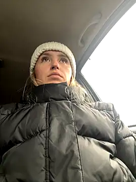 Snapshot of StasyWood chatting on 10-22-25, 02:12 StasyWood online show from 10-22-25, 02:12