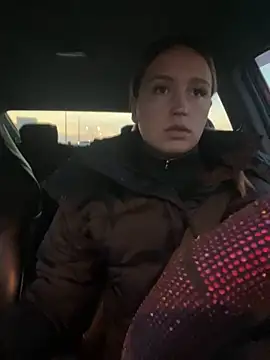 Snapshot of StasyWood chatting on 10-31-25, 01:06 StasyWood online show from 10-31-25, 01:06