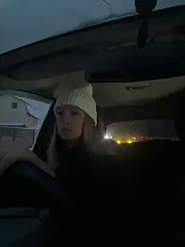 Snapshot of StasyWood chatting on 11-24-25, 01:49 StasyWood online show from 11-24-25, 01:49