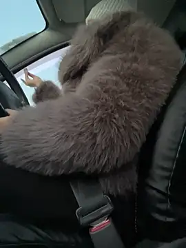 Snapshot of StasyWood chatting on 11-29-25, 02:03 StasyWood online show from 11-29-25, 02:03