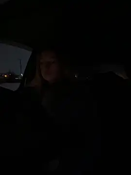 Snapshot of StasyWood chatting on 12-02-25, 01:44 StasyWood online show from 12-02-25, 01:44