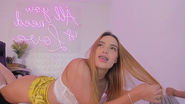 Abby-me online show from 01-13-25, 06:16