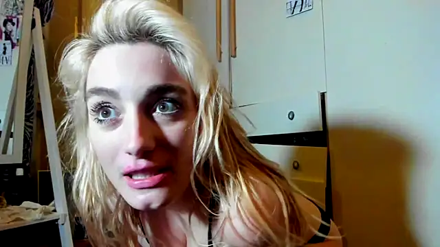 Monicbabe online show from 09-09-25, 12:43