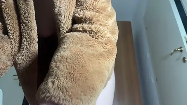 Monicbabe online show from 02-19-26, 02:35