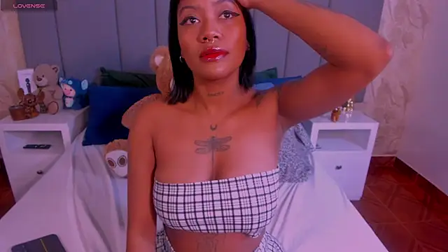 JulianaMiller online show from 03-09-25, 10:19