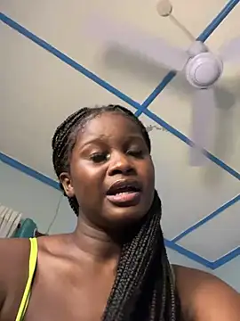 Snapshot of t-Booty_risky_ chatting on 03-11-25, 03:34 t-Booty risky  online show from 03-11-25, 03:34