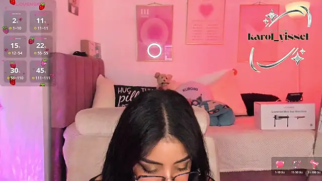 Snapshot of Hinataw33d01 chatting on 11-08-25, 02:45 Hinataw33d01 online show from 11-08-25, 02:45