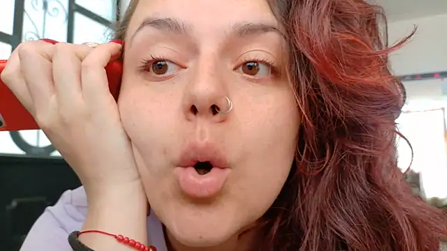 Snapshot of Scarletleon77 chatting on 05-11-26, 04:04 Scarletleon77 online show from 05-11-26, 04:04