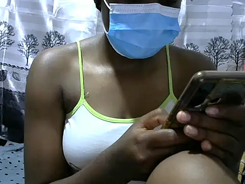 Snapshot of Sweet_kelsiey chatting on 01-20-25, 11:24 Sweet kelsiey online show from 01-20-25, 11:24