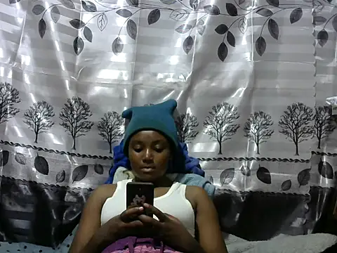 Snapshot of Sweet_kelsiey chatting on 01-31-25, 12:18 Sweet kelsiey online show from 01-31-25, 12:18