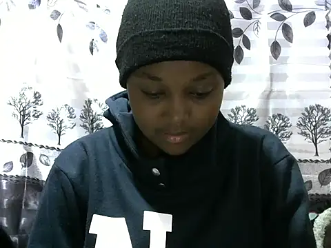 Snapshot of Sweet_kelsiey chatting on 02-03-25, 08:24 Sweet kelsiey online show from 02-03-25, 08:24